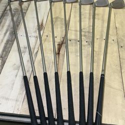 Tour Edge Ladies Golf Clubs (beginner)