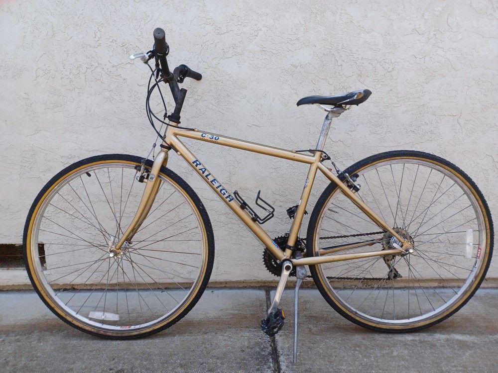 Raleigh C-30 Comfort, Hybrid, CityBike. Made in USA!!! Ready to Ride!