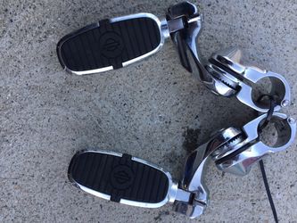Harley highway pegs