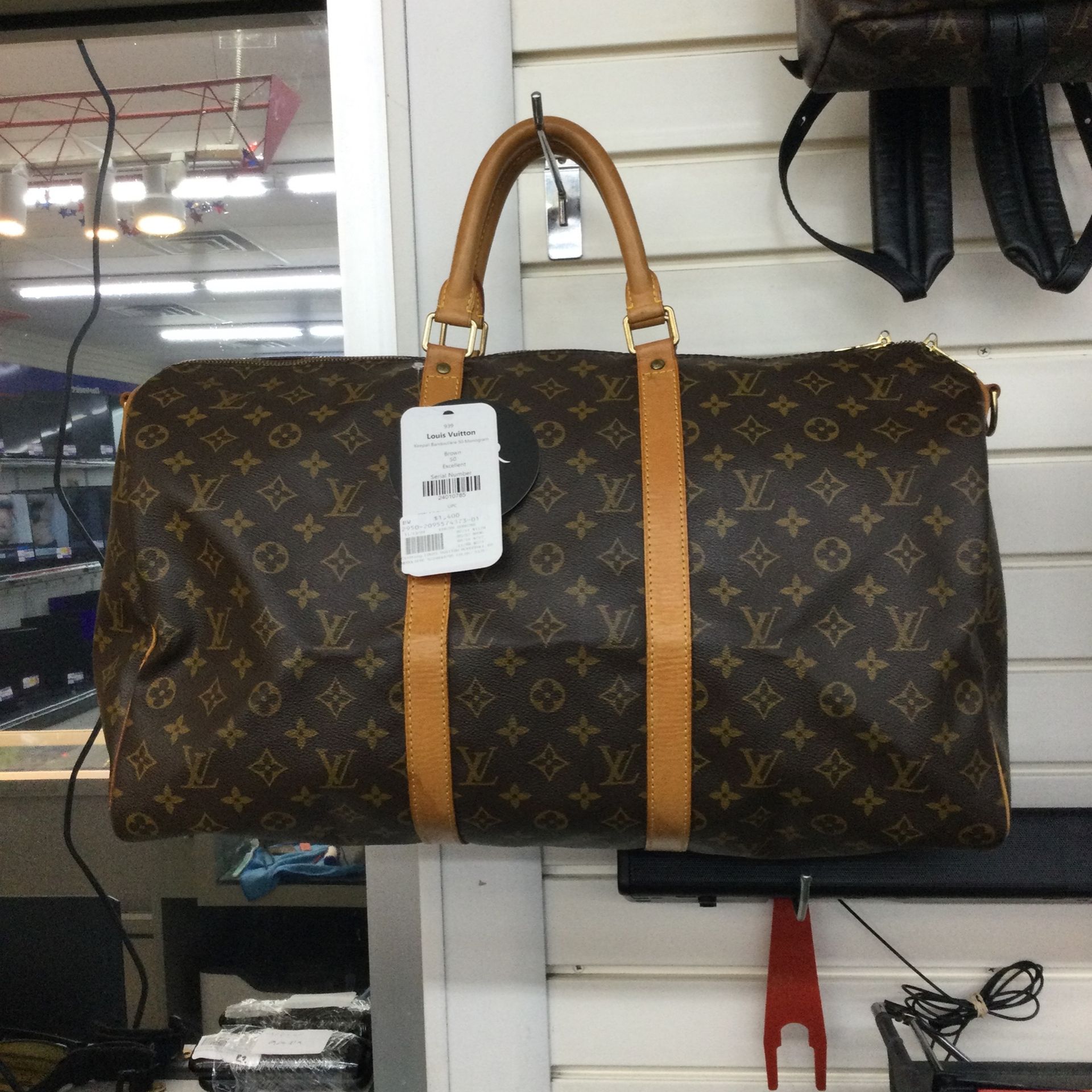LOUIS VUITTON DUFFLE