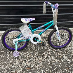 Topaz bike With Training Wheels