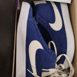 Nike