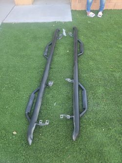 Running boards from a 2015 toyota tundra