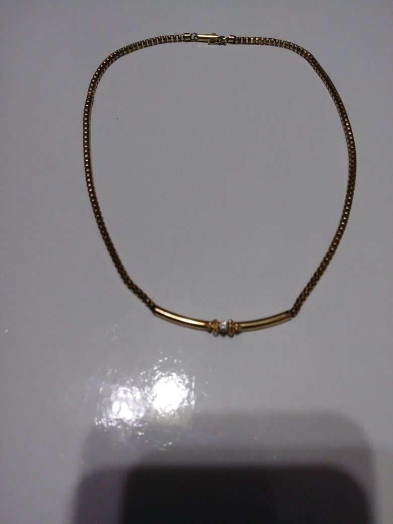 14 Karat Gold Chain With One Diamond Ipn The Center Lent 15. 1/2