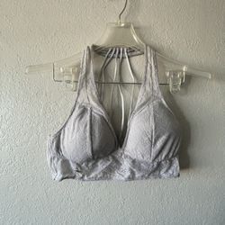 Flirtitude, Women’s Light Blue Removable Pads Strap Back Lace Bralette, Size M