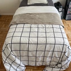 White Full Bed