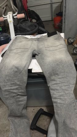 Grey jeans size 30/32