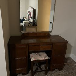 Antique Vanity With Mirror - CHEAP-Look