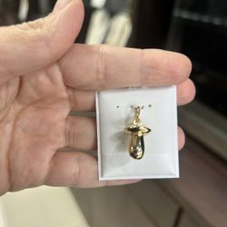 Pendant Charm Yellow Gold 18k. Chupete