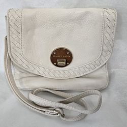 Elliott Lucca Rojo Flap Crossbody Purse Woven Detail 9x8