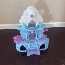 Little people frozen castle