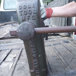 VISE CHICAGO MADE COLE TOOL MFG