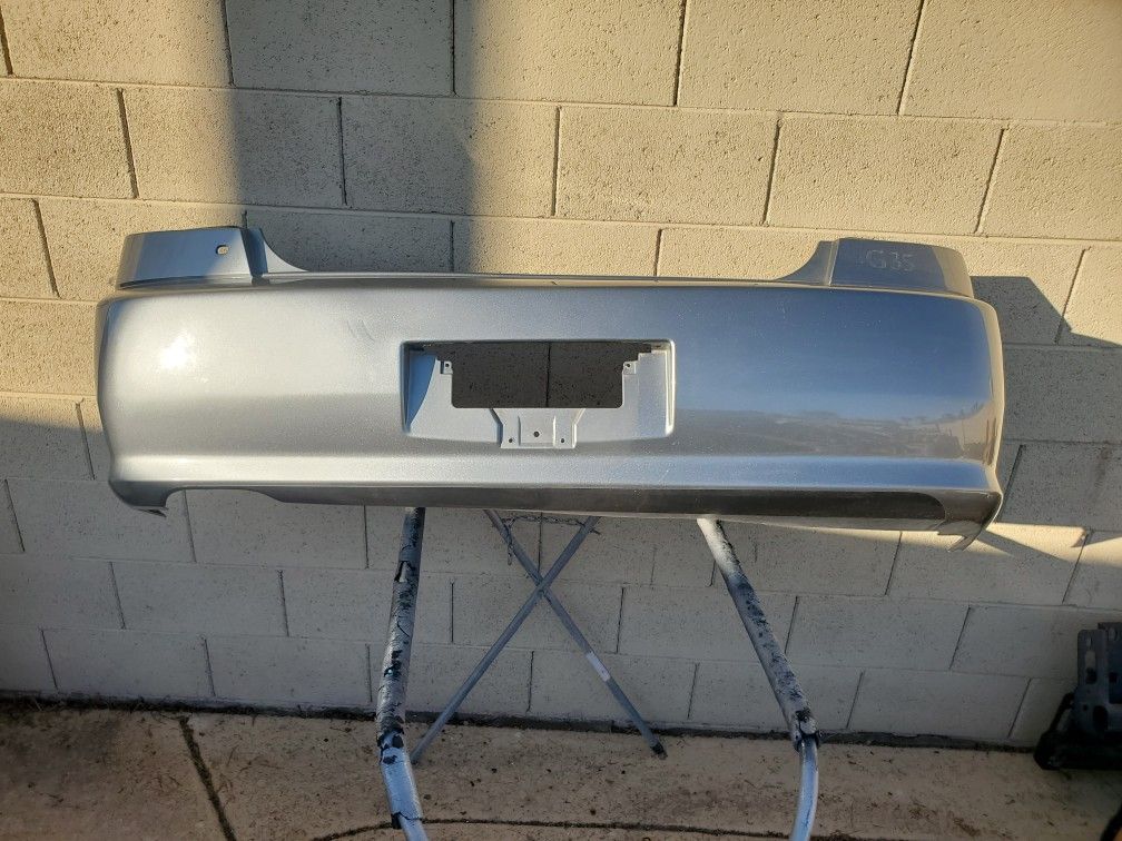2005-2006 Infiniti G35 rear bumper