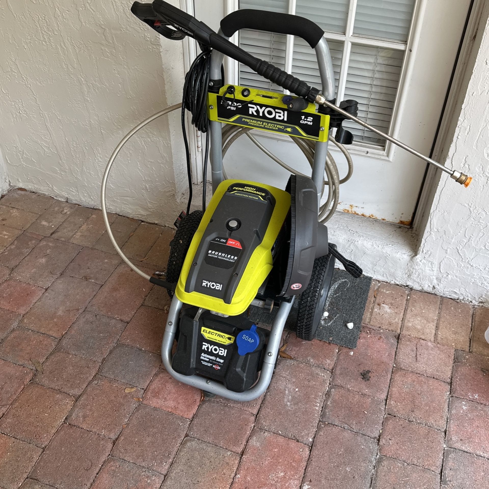 Ryobi Electric Pressure Washer 2300 PSI for Sale in Fort Lauderdale