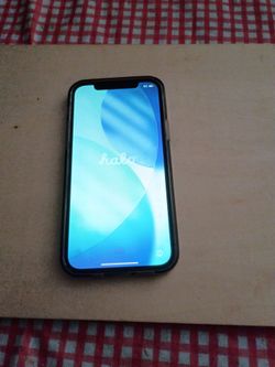 I phone 12 apple works good you have to get a I phone charger I don't have it
