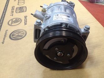 Volkswagen beetle 2012 2.5 L original compressor