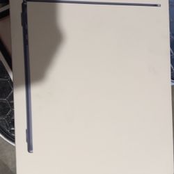 MacBook Air 13” M4 chip 