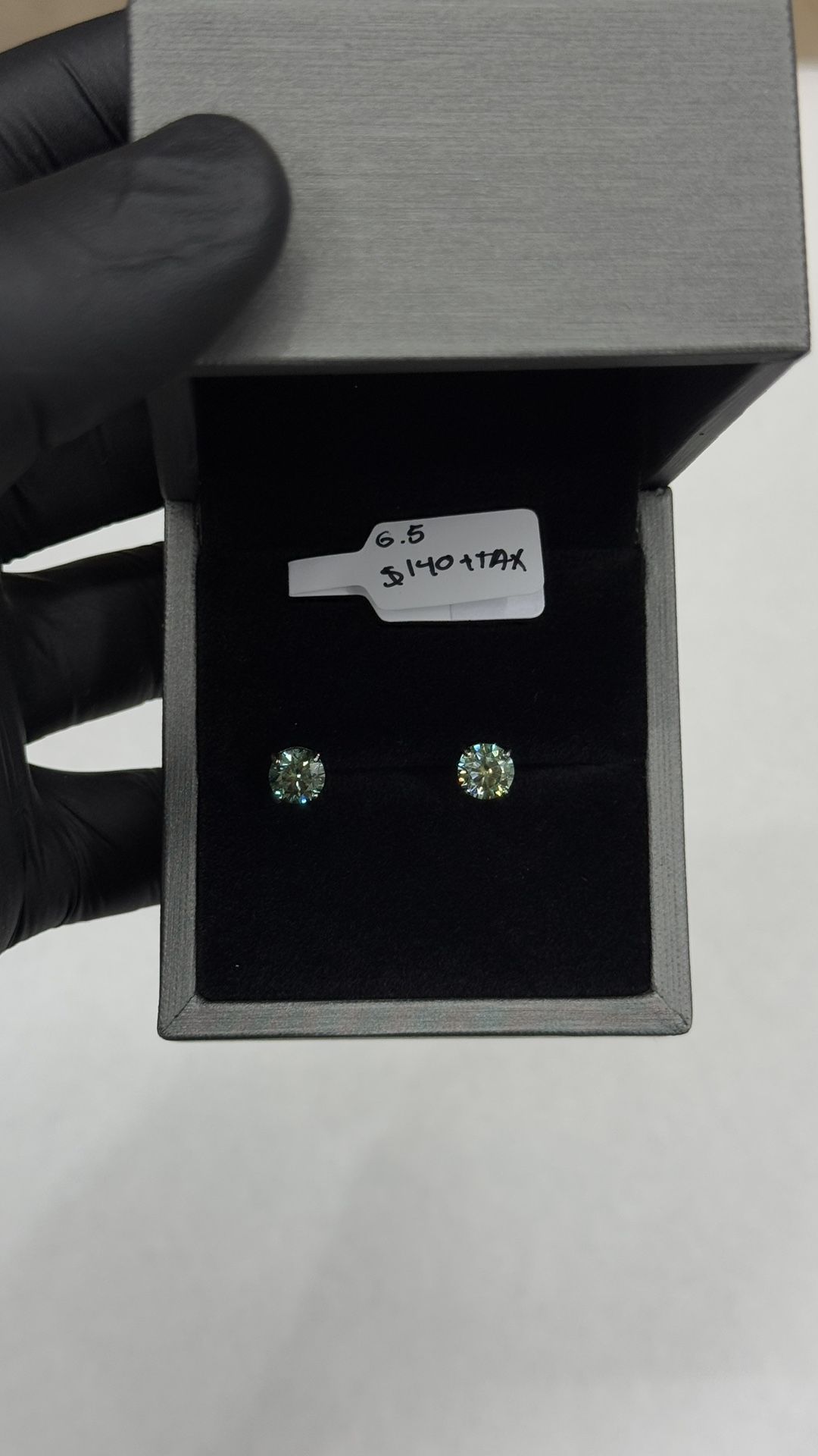 Moissanite Tiffany Earring