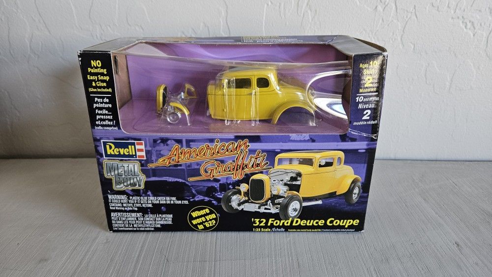 Revell American Graffiti 1/25 Metal Body Yellow '32 Ford Deuce Coupe