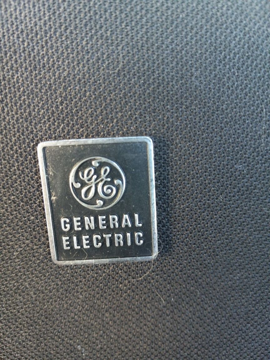 1 Vintage General Electric AMP SPEAKER
