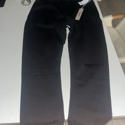 Essentials black joggers - streetwear-inspired sweatpants #streetwear