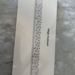 Magic Keyboard 