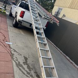 Excellent Condition, Different Sizes Aluminum Extension, Ladders