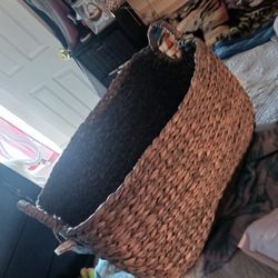 GORGEOUS NEW EX EX LARG TOMMY BAHAMA BASKET 18 FINAL PRICE