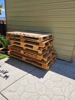 Wood Pallets