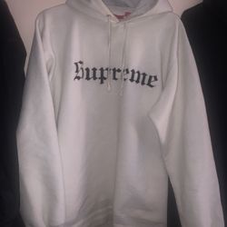 SUPREME HOODIE LARGE