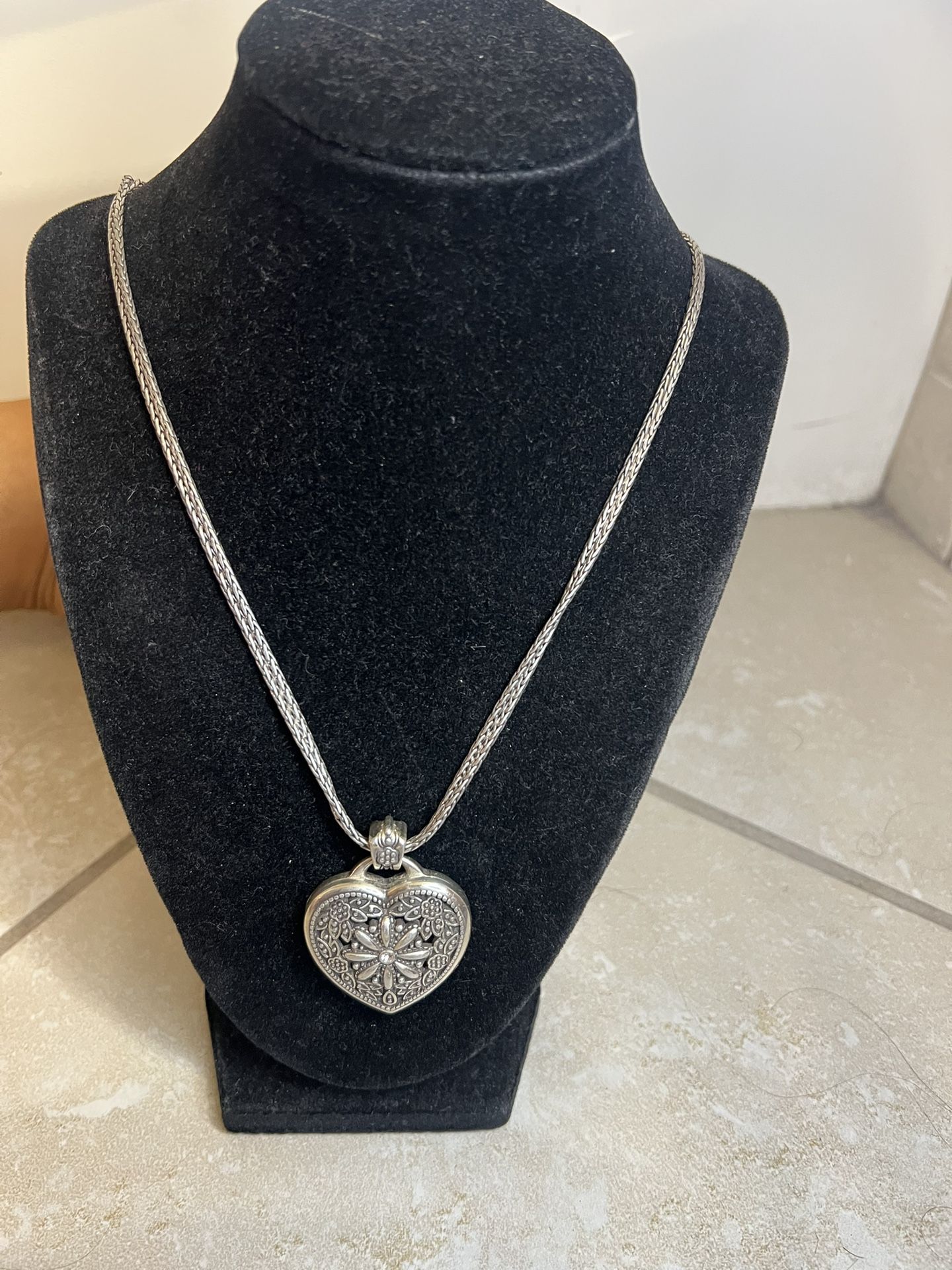 Brighton Necklace Heart Locket