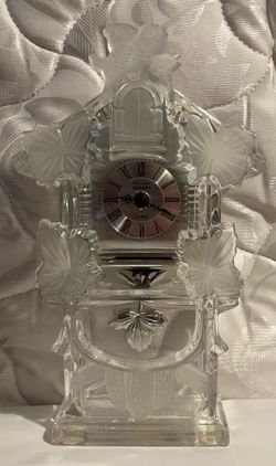 Shannon Crystal Legends Quartz Desk Clock