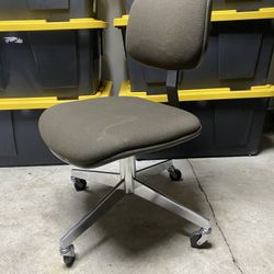 Vintage Steelcase Desk Office Rolling Chair in Brown and Chrome