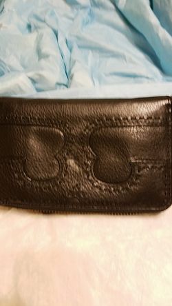 Tory burch wallet
