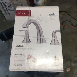 Pfister 2handle bathroom faucet