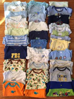 Boys clothes lot, size 0-3mo
