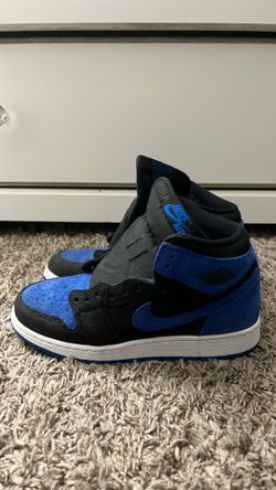 Jordan 1s size 3.5Y