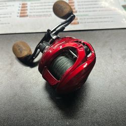 KastKing MegaJaws Red Baitcasting Reel