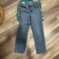 Women’s Clothes XS - S All For $20! 