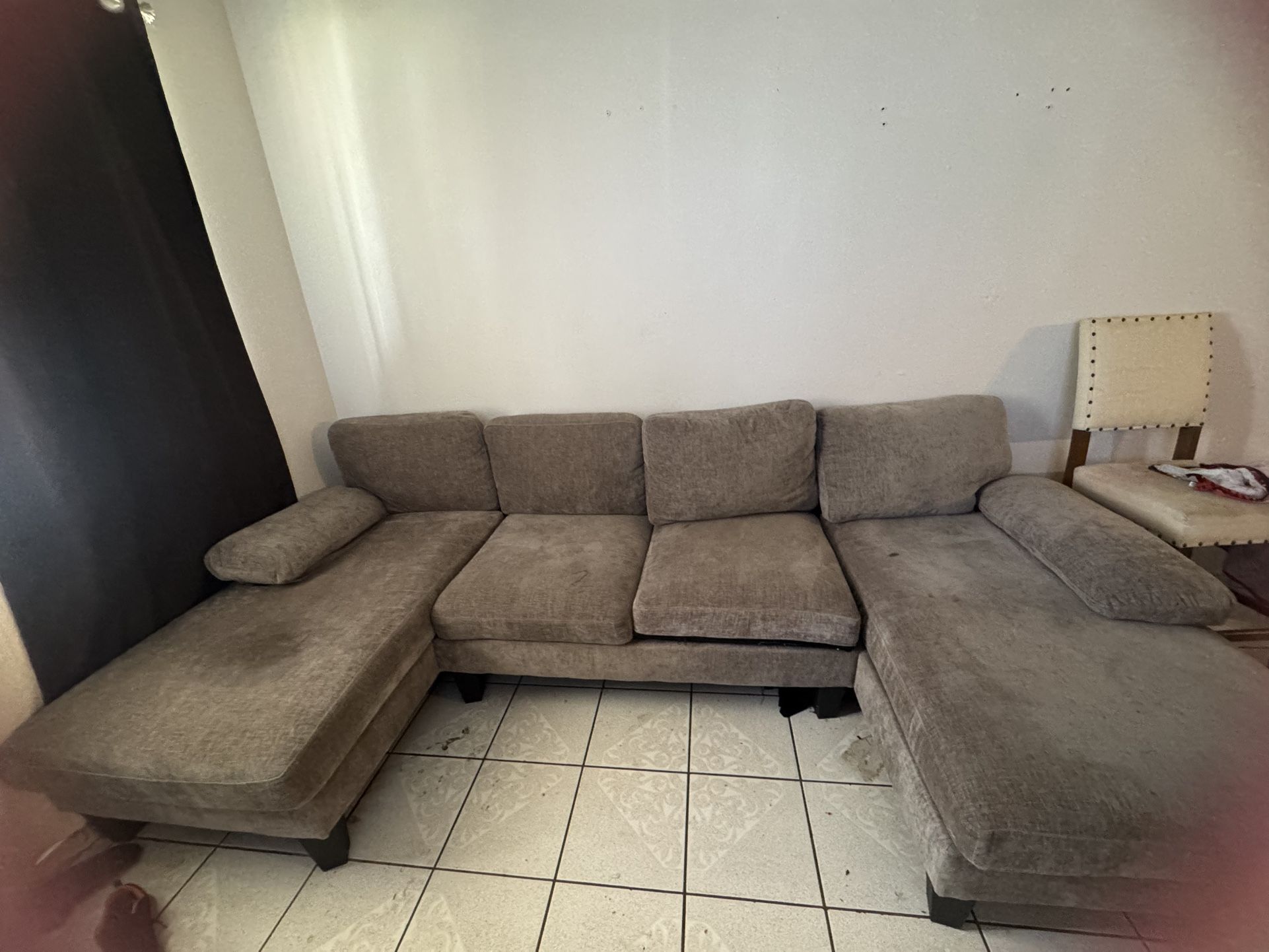 Sectional Couch 