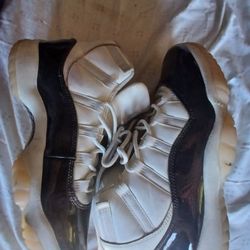Jordan Retro 11 Size 9.5 