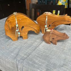Hand Carved Wood Bears Cheap