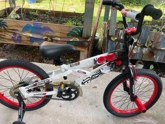Ozone 500 X-Scream 18" BMX Bike