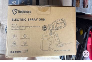 Electric spray paint gun