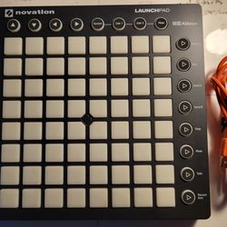 Novation Launchpad MKII