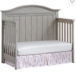 Soho Baby Chandler 4-in-1 Convertible Crib in Stonewash