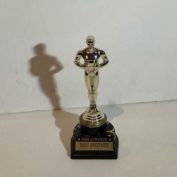 HOLLYWOOD AWARD  TROPHY -REPLICA BEST Brother