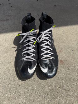 Nike Vapor Edge 360 Untouchable "Black/White Men's Football Cleat 13