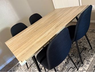 Dining table set