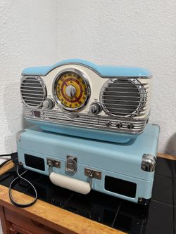 Retro Blue Record Player – Works Great + Free Decorative Radio